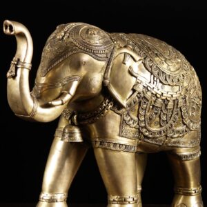 4-elephant-with-raised-trunk