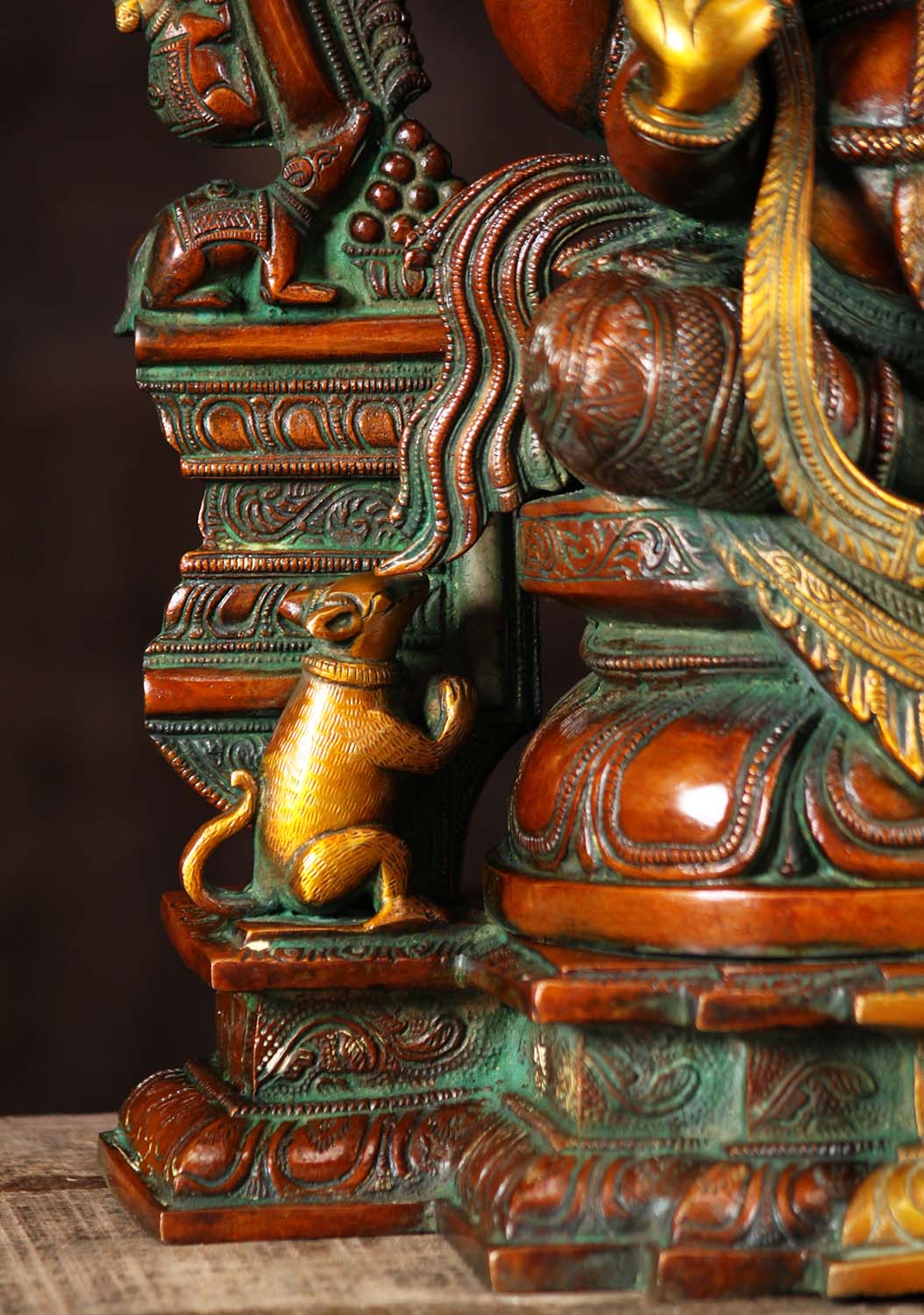 6-Ganesh-With-Rat-Arch-Brass-Statue